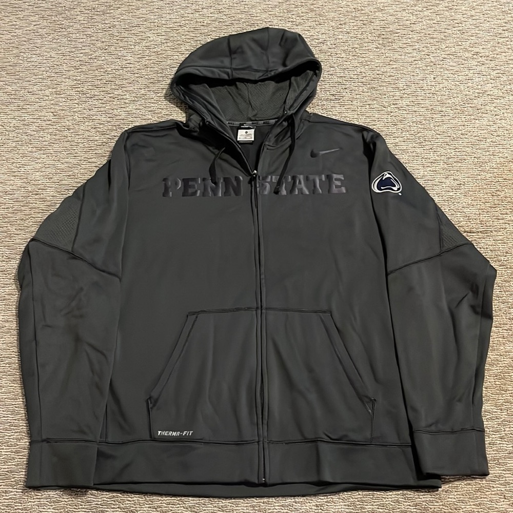 Penn State Nike Long Sleeve Zip Up Jacket